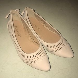 Selling almost brand new flats!
